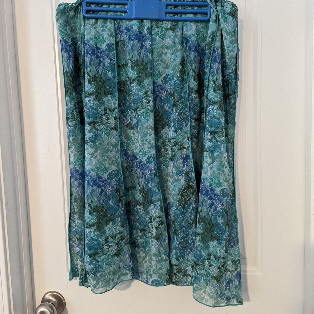 Dress barn teal water color skirt 22/24